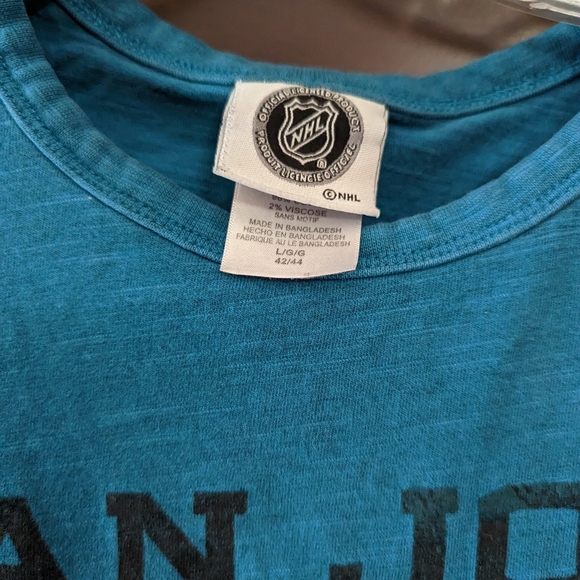 San Jose Sharks shirt - Picture 3 of 3